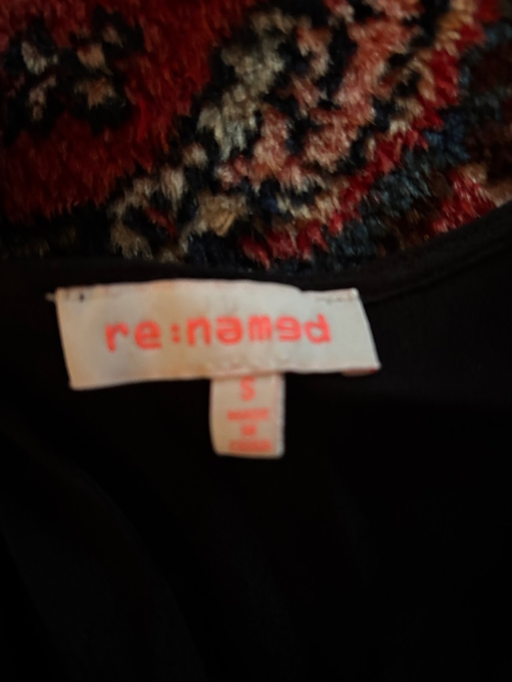 re:named Black Top - Small